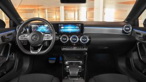 2019-mercedes-benz-a-class-sedan iç tasarım