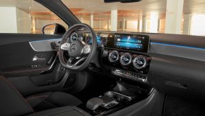 2019-mercedes-benz-a-class-sedan iç tasarım direksiyon